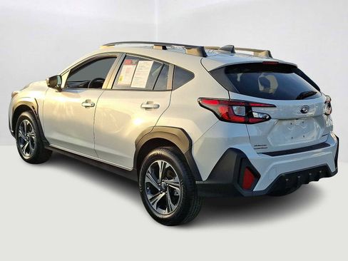 Used 2024 Subaru Crosstrek 2.0i Premium image 7