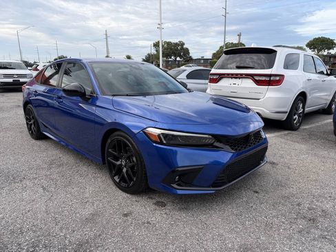 Used 2022 Honda Civic Sport image 4