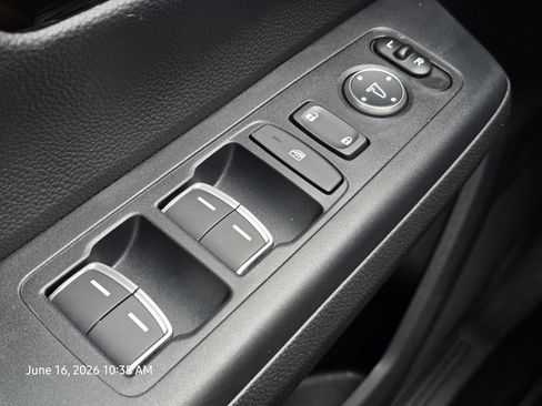Used 2025 Honda CR-V EX-L image 31