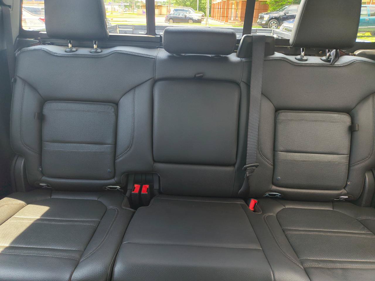 Used 2019 GMC Sierra 1500 Denali w/ Denali Ultimate Package AWD/4WD image 18