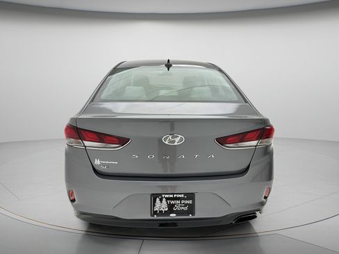 Used 2019 Hyundai Sonata SE FWD image 8