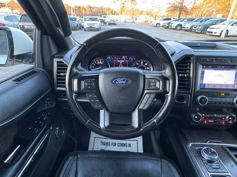 Used 2019 Ford Expedition Max Limited image 19