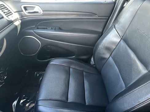 Used 2014 Jeep Grand Cherokee Summit image 12