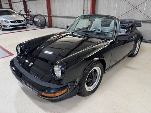 Used 1987 Porsche 911 Carrera RWD image 35