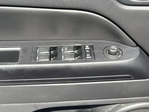 Used 2012 Jeep Compass Sport FWD image 12