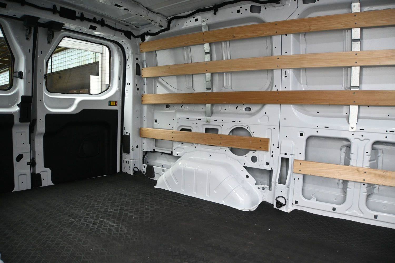 Used 2025 Ford Transit 250 Low Roof w/ Exterior Upgrade Package RWD image 15