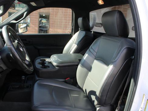 Used 2022 RAM 2500 Tradesman image 12