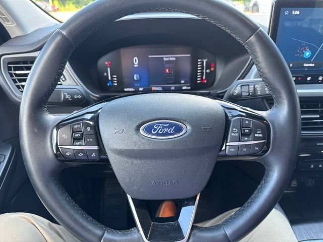 Used 2024 Ford Escape Active w/ Tech Pack #1 AWD/4WD image 18