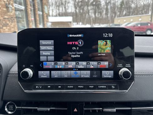 Used 2022 Mitsubishi Outlander SEL image 18