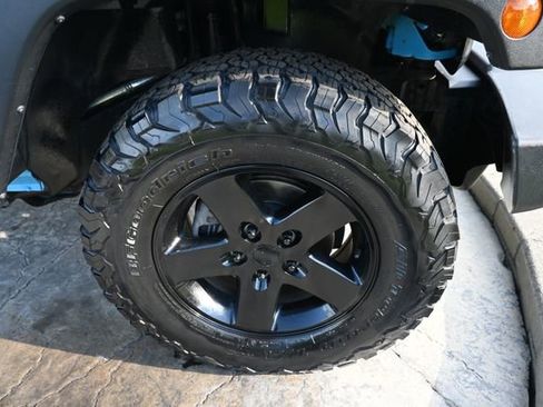 Used 2017 Jeep Wrangler Unlimited Sport AWD/4WD image 11