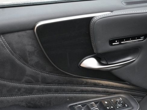 Used 2021 Lexus LS 500 AWD image 13