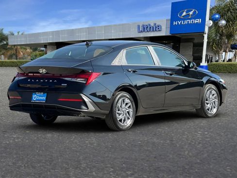 New 2026 Hyundai Elantra Blue image 2