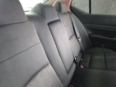 Used 2024 Nissan Altima 2.5 S image 18