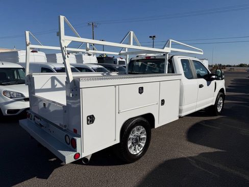 Used 2020 Ford F250 XL w/ STX Appearance Package RWD image 6