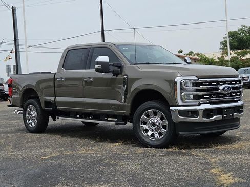New 2026 Ford F250 Lariat AWD/4WD image 2
