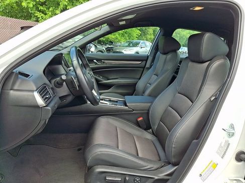Used 2022 Honda Accord Sport image 14