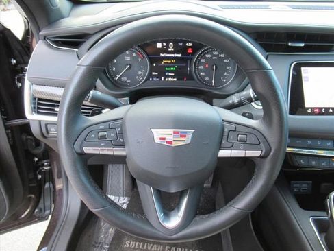 Used 2020 Cadillac XT4 Sport image 16