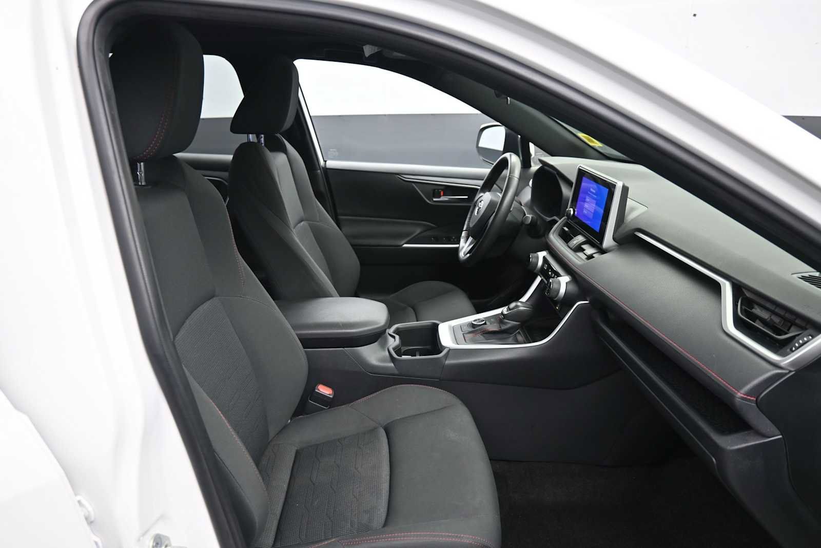 Used 2023 Toyota RAV4 SE w/ Weather & Moonroof Package AWD/4WD image 25