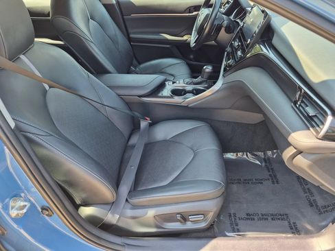 Used 2024 Toyota Camry XSE FWD image 31