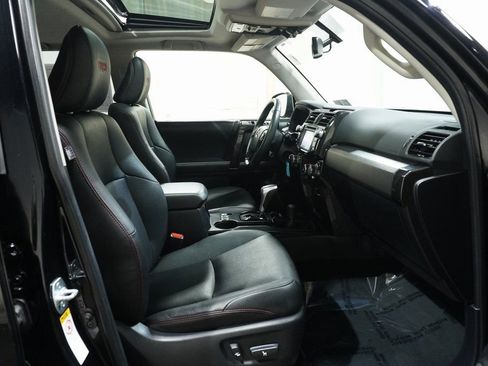 Used 2019 Toyota 4Runner TRD Off-Road Premium image 12