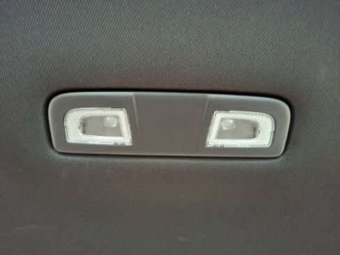 Used 2023 Chevrolet Traverse LT w/ LPO, Cargo Package image 33