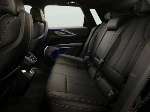 Used 2024 Cadillac Lyriq Luxury RWD image 21