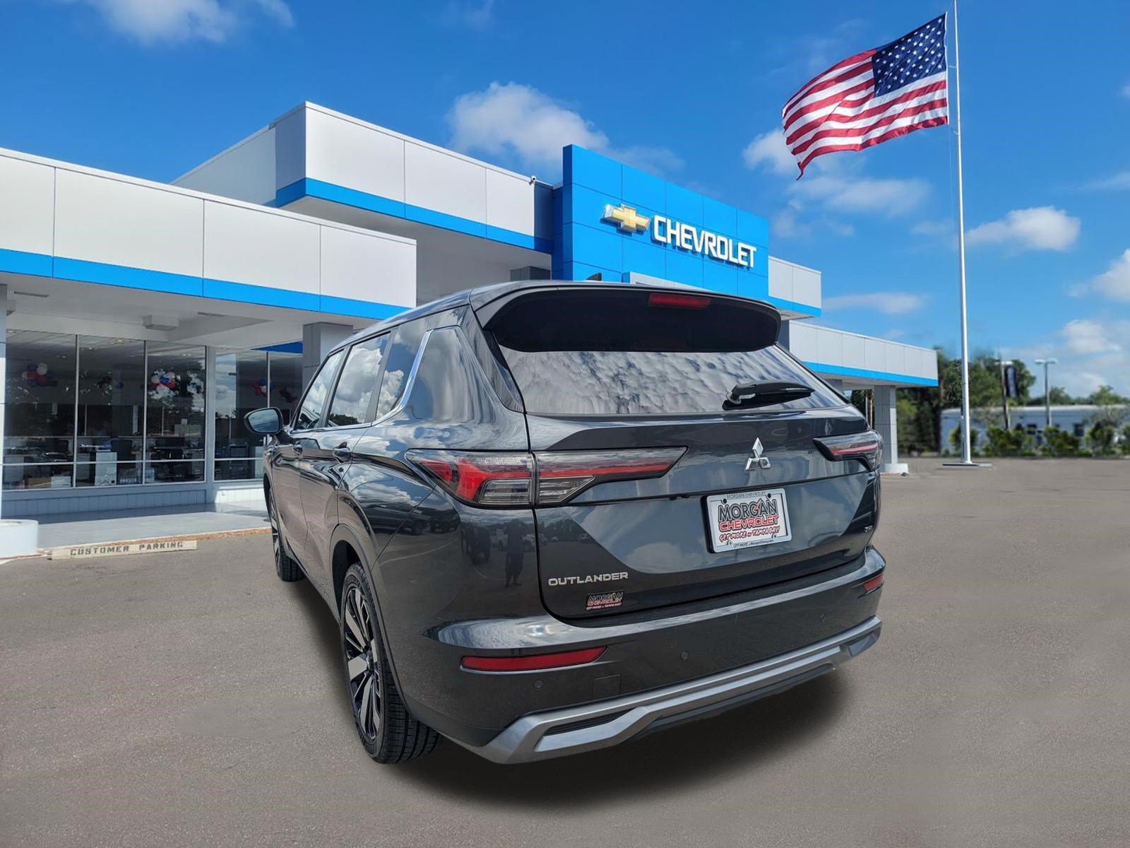 Used 2025 Mitsubishi Outlander SE FWD image 5
