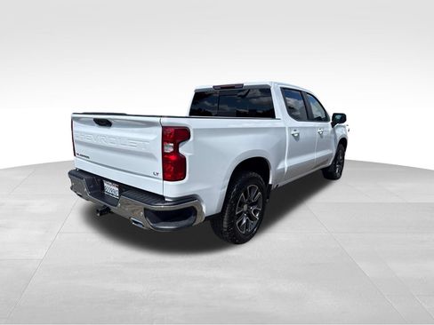 Used 2023 Chevrolet Silverado 1500 LT AWD/4WD image 5