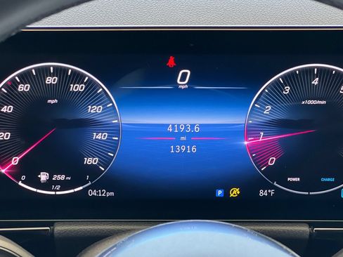Certified 2025 Mercedes-Benz GLA 250 image 32