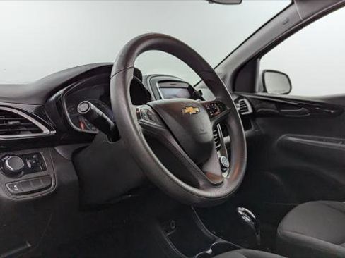 Used 2021 Chevrolet Spark LT image 23