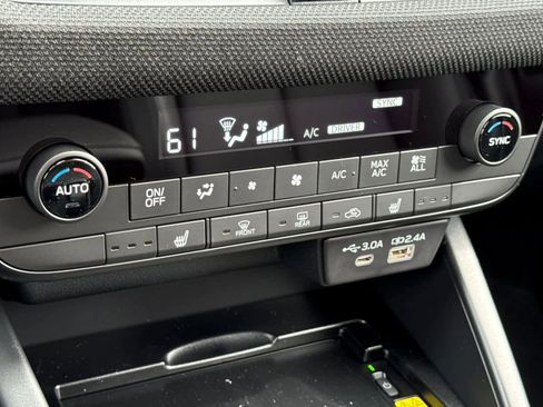 New 2026 Subaru Outback Premium image 20