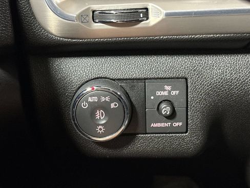 Used 2015 GMC Acadia Denali AWD/4WD image 19