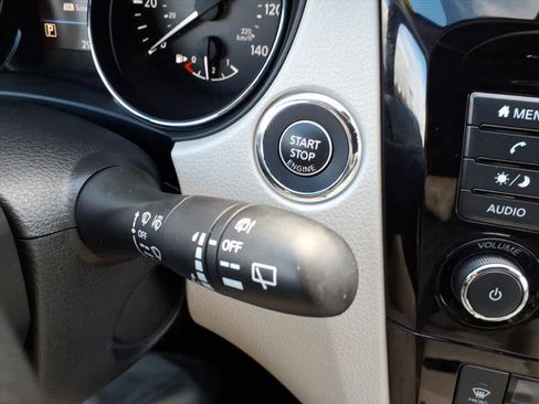 Certified 2022 Nissan Rogue Sport SV w/ Technology Package image 22