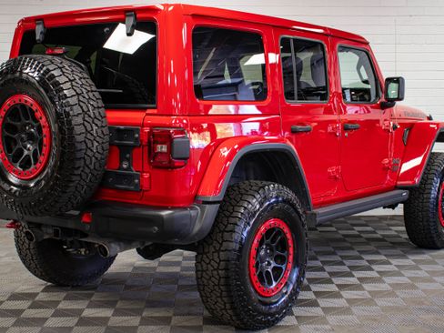 Used 2018 Jeep Wrangler Unlimited Rubicon image 3