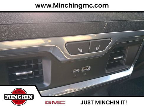 Used 2023 GMC Sierra 1500 Denali AWD/4WD image 11