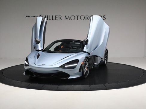 Used 2023 McLaren 720S Performance RWD image 14