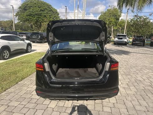 Used 2025 Nissan Altima 2.5 SV FWD image 28
