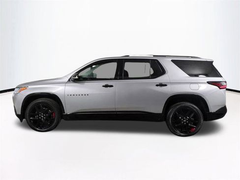Used 2020 Chevrolet Traverse Premier w/ Redline Edition image 8
