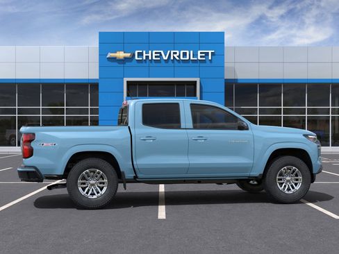 New 2025 Chevrolet Colorado LT w/ LT Convenience Package image 31