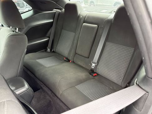 Used 2017 Dodge Challenger SXT w/ Blacktop Package RWD image 10