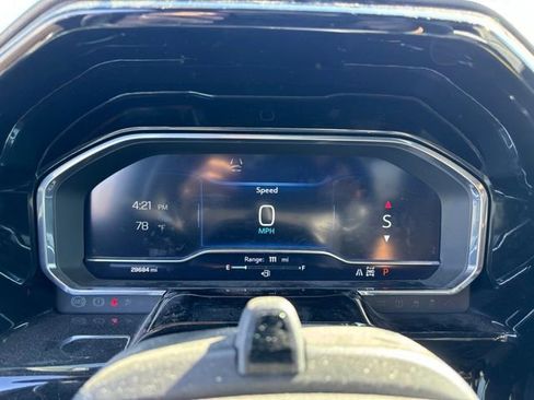 Certified 2024 Chevrolet Silverado 1500 High Country w/ Technology Package image 9