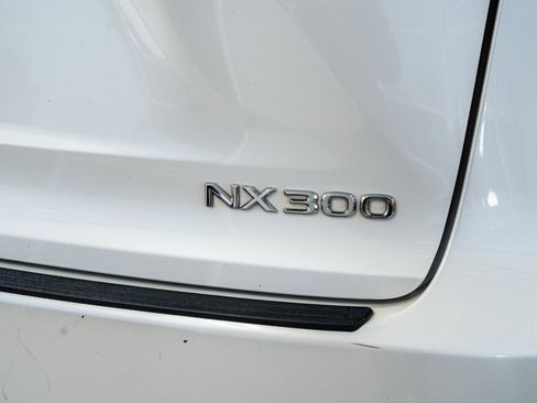 Used 2018 Lexus NX 300 FWD w/ Accessory Package 2 image 27