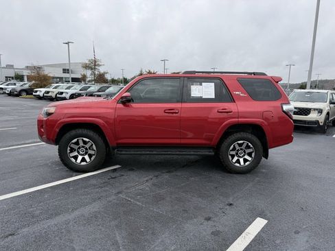 Used 2022 Toyota 4Runner TRD Off-Road image 4