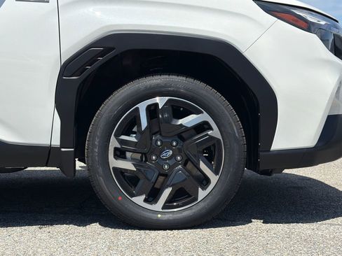 New 2026 Subaru Forester Premium AWD/4WD image 4