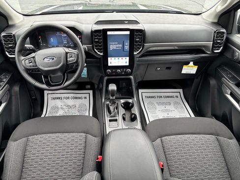 New 2025 Ford Ranger XLT w/ FX4 Off-Road Package image 32