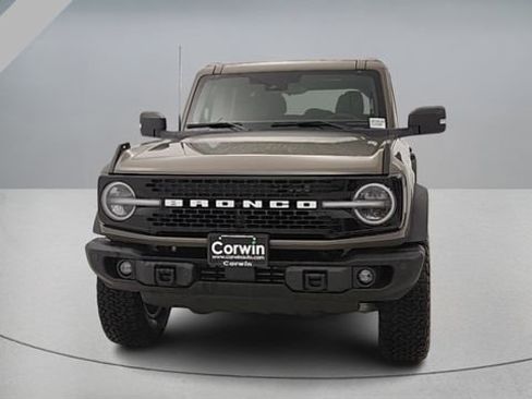 New 2025 Ford Bronco Badlands AWD/4WD image 2