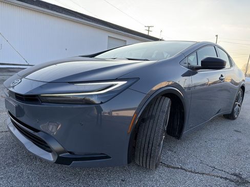 Used 2024 Toyota Prius Limited image 7