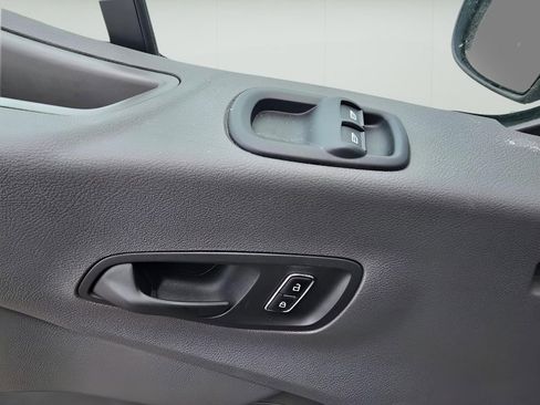 Used 2022 Ford Transit 350 XL image 13