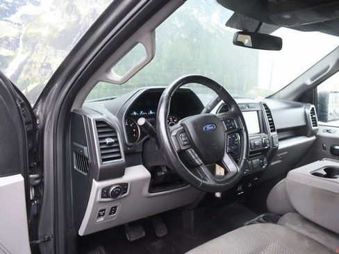 Used 2018 Ford F150 XLT w/ Equipment Group 302A Luxury AWD/4WD image 14