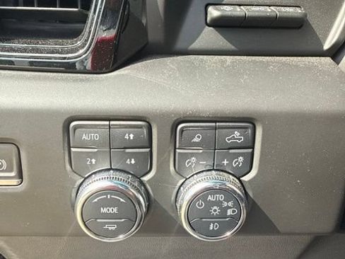 Certified 2023 GMC Sierra 1500 AT4 w/ AT4 Premium Package AWD/4WD image 13